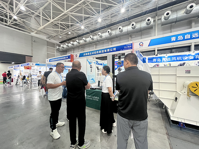 濟南辰達試驗機制造有限公司亮相第七屆山東國際鑄造工業展覽會